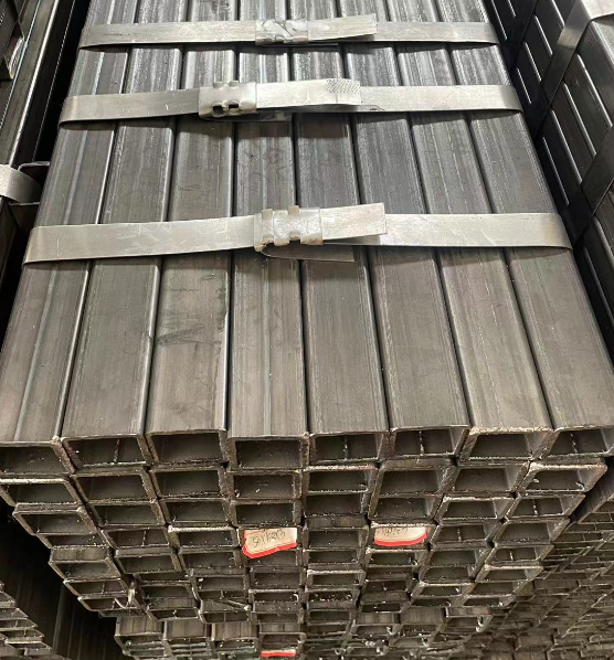 和平工业用梯子 镀锌管焊接梯子 铁梯子方管梯